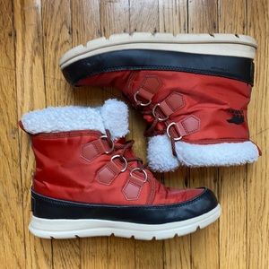 Sorel Carnival boots